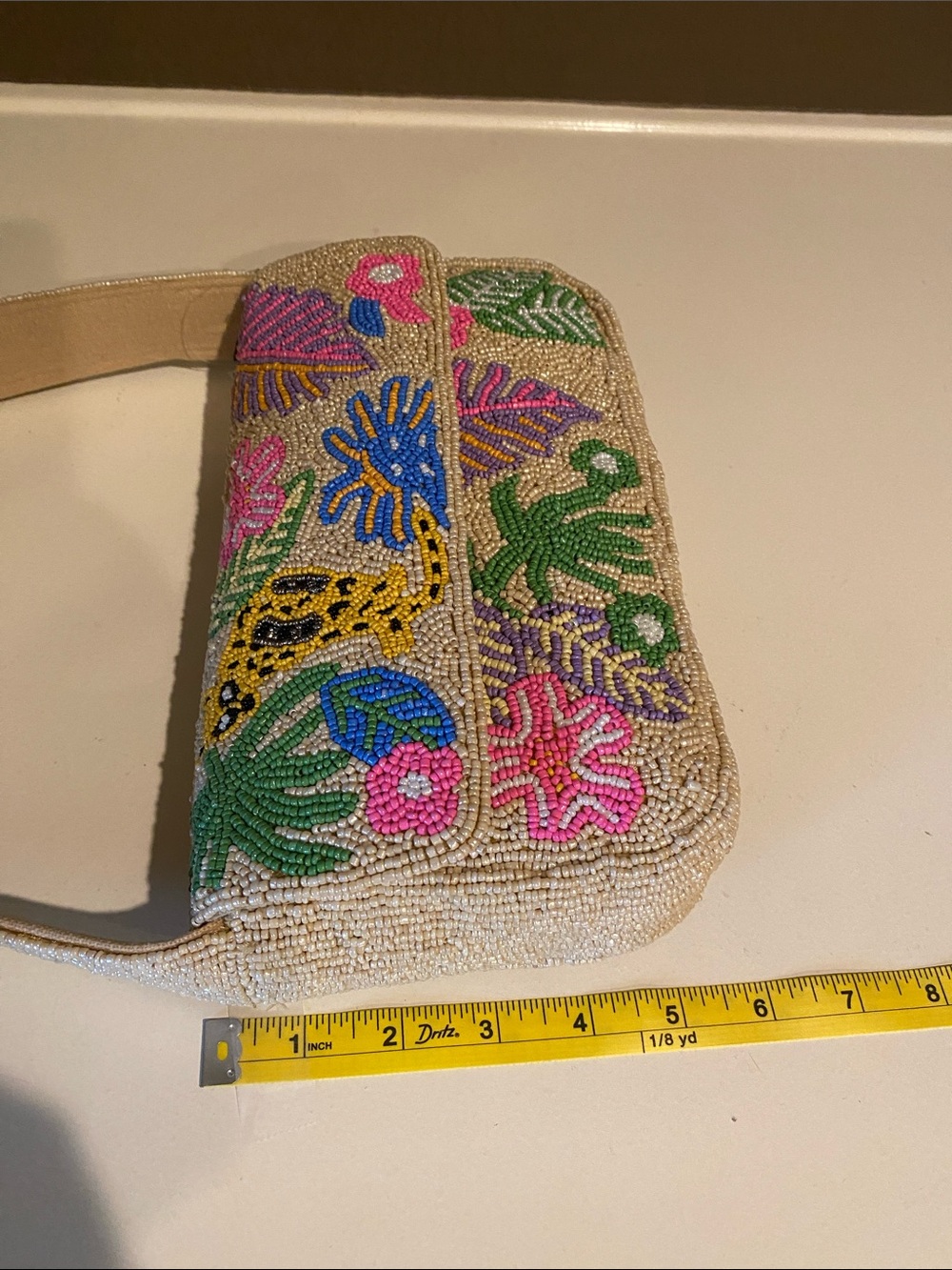 Tjmaxx American and Beaded Tropical Shoulder Bag - Picture 9 of 9